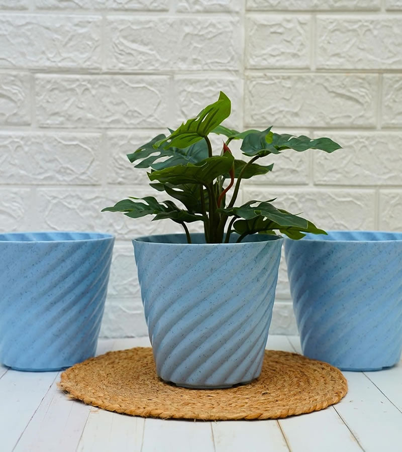 Plastic Pot Swirly Blue Color 1