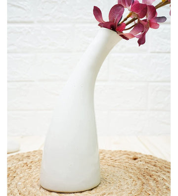 Uno Flower Vase for Home Decoration - White