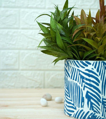Ceramic Pot - Blue Leaf Pattern 14 x 15 cm