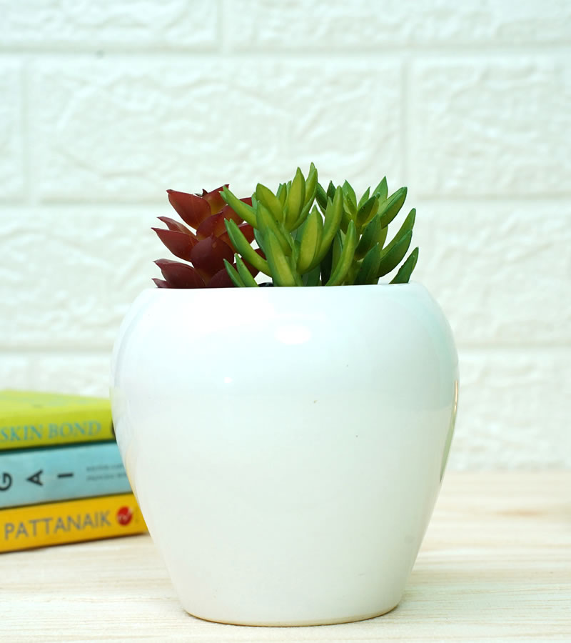 Pear Ceramic Pot - White 12 x 12 cm